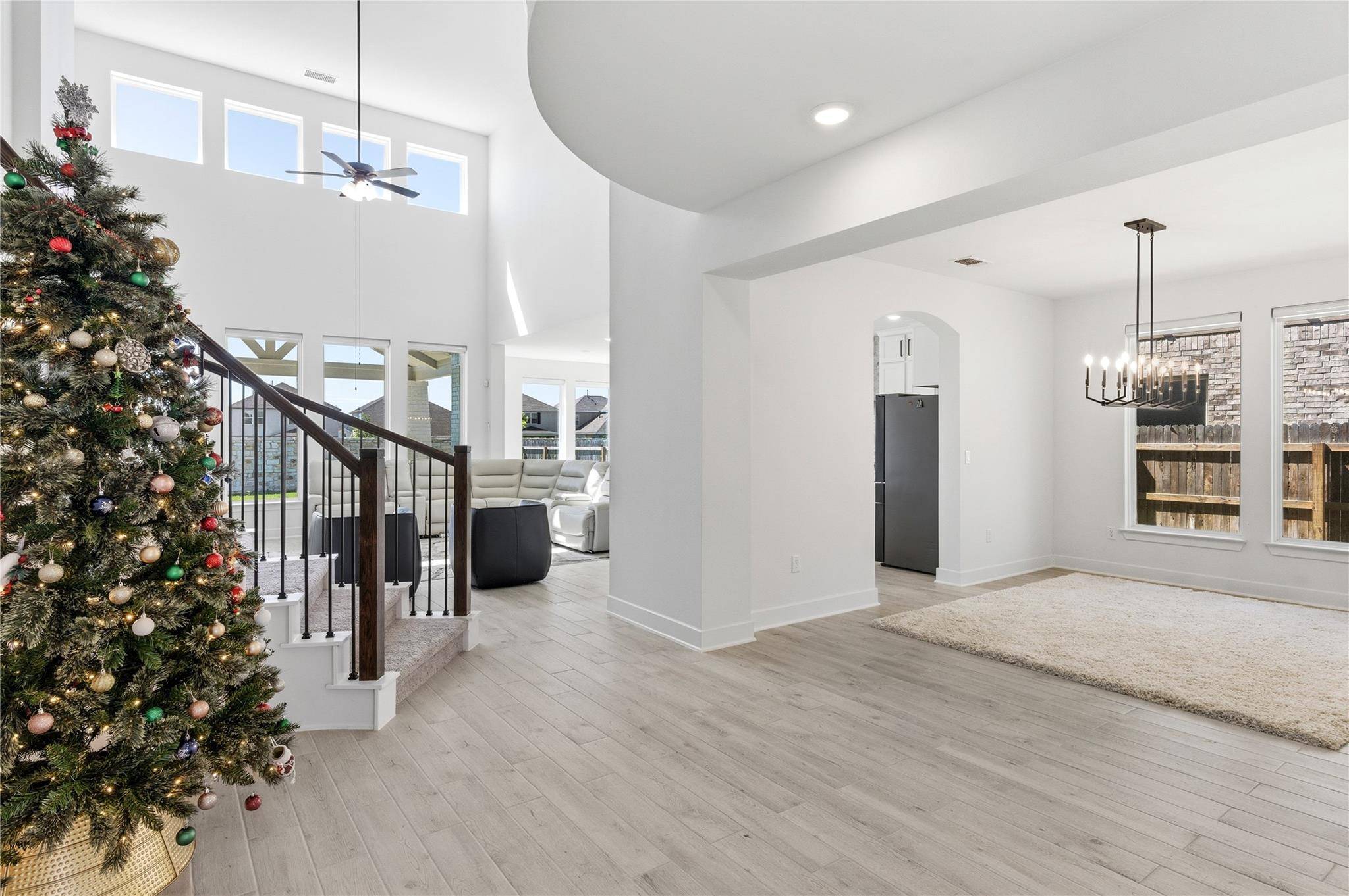 396 Hollister DR, Liberty Hill, TX 78642
