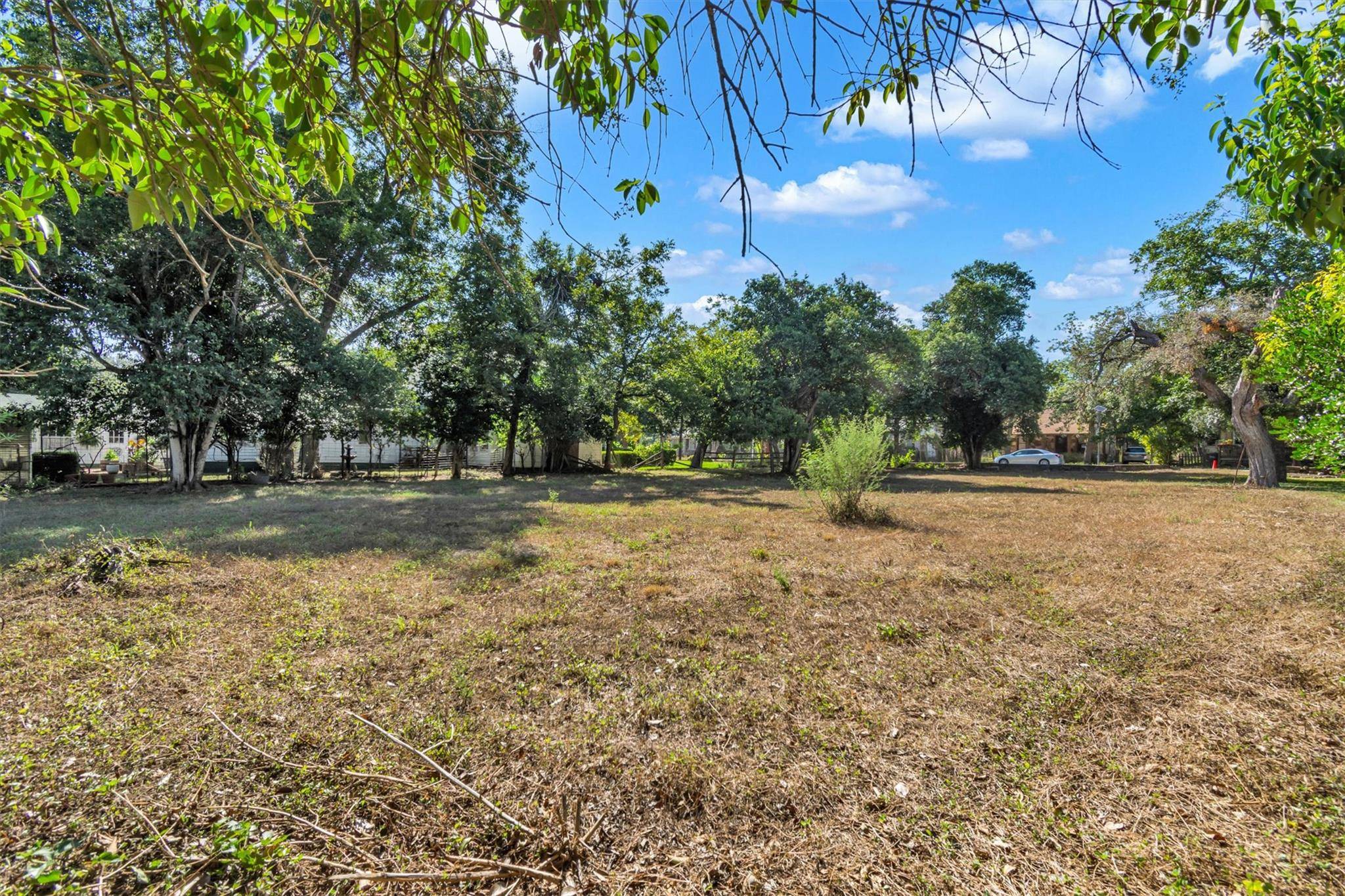 1247 W San Antonio ST, San Marcos, TX 78666