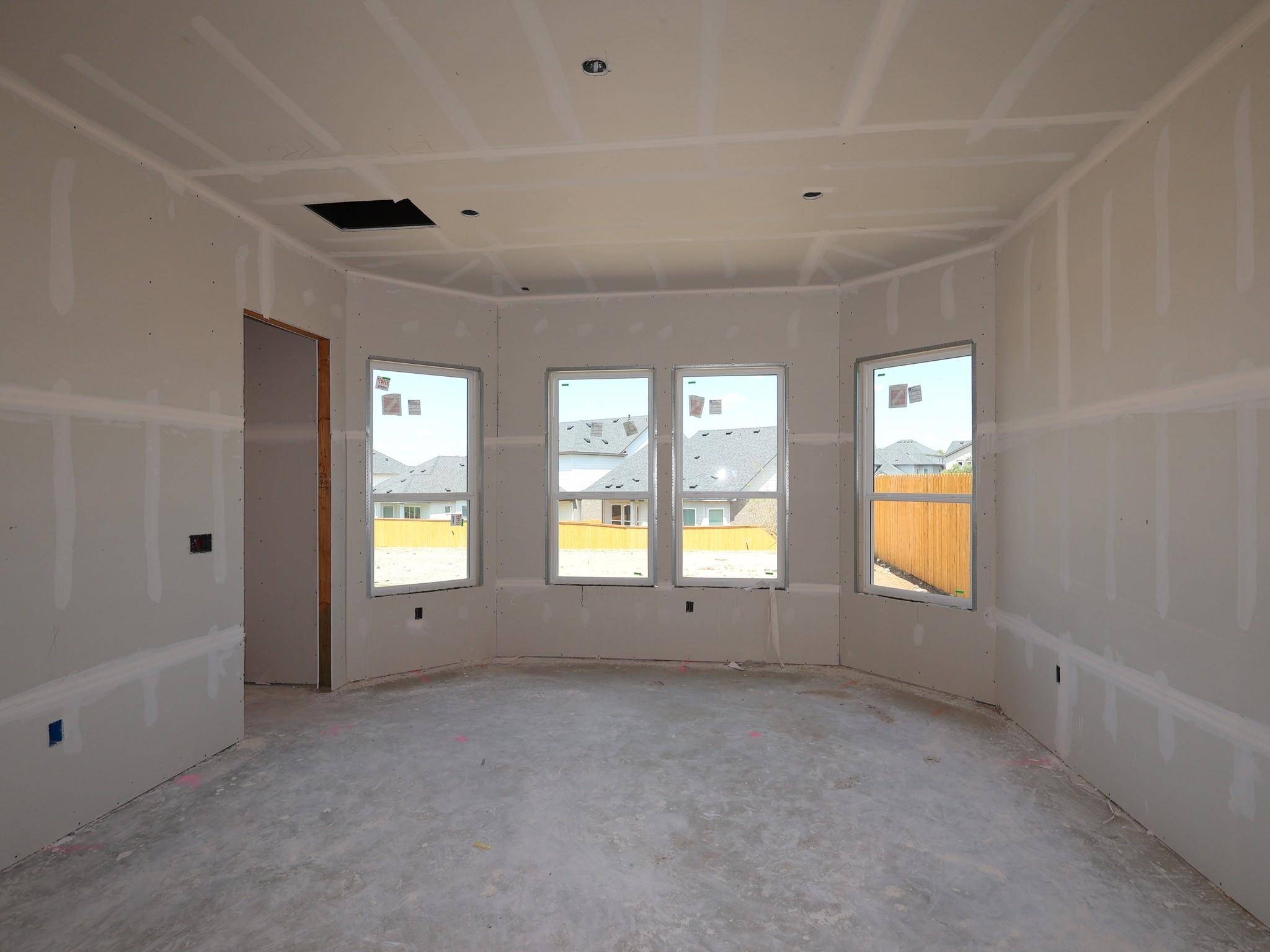 836 Corvallis DR, Leander, TX 78641