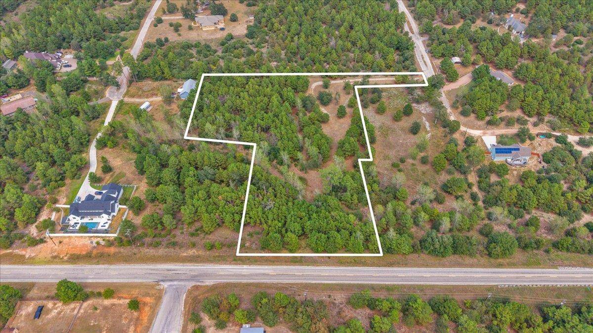 122 Hereford LN, Bastrop, TX 78602