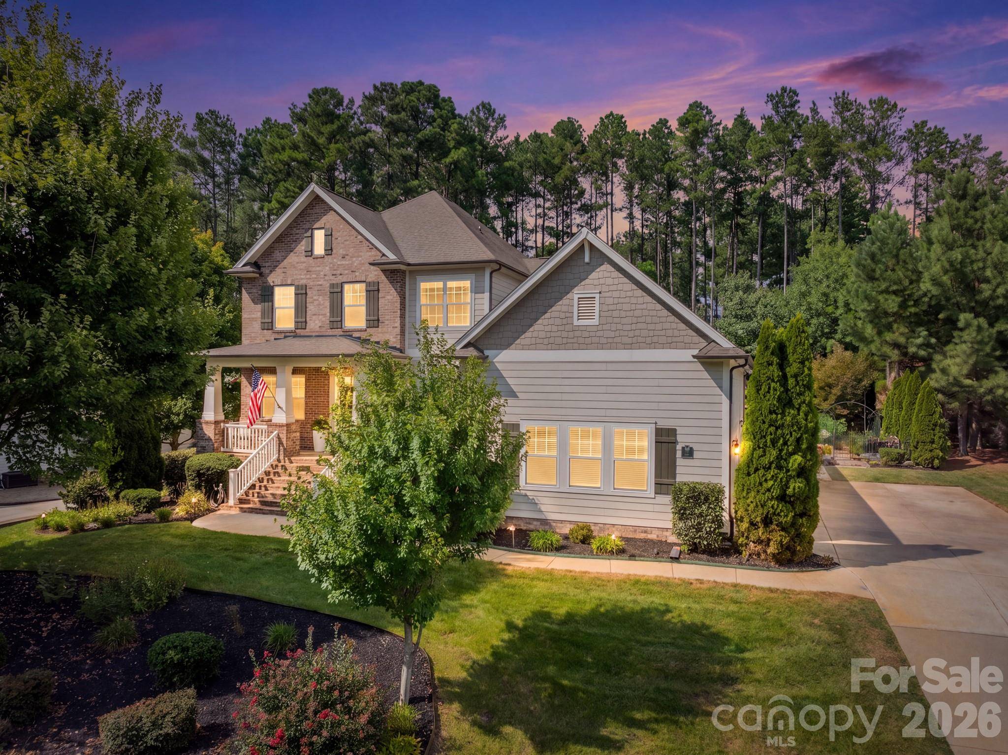 317 Holdsworth DR, Mount Holly, NC 28120