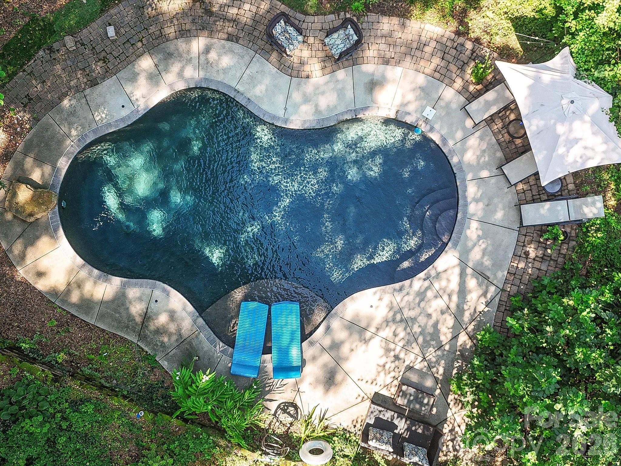 1538 Sterling RD, Charlotte, NC 28209
