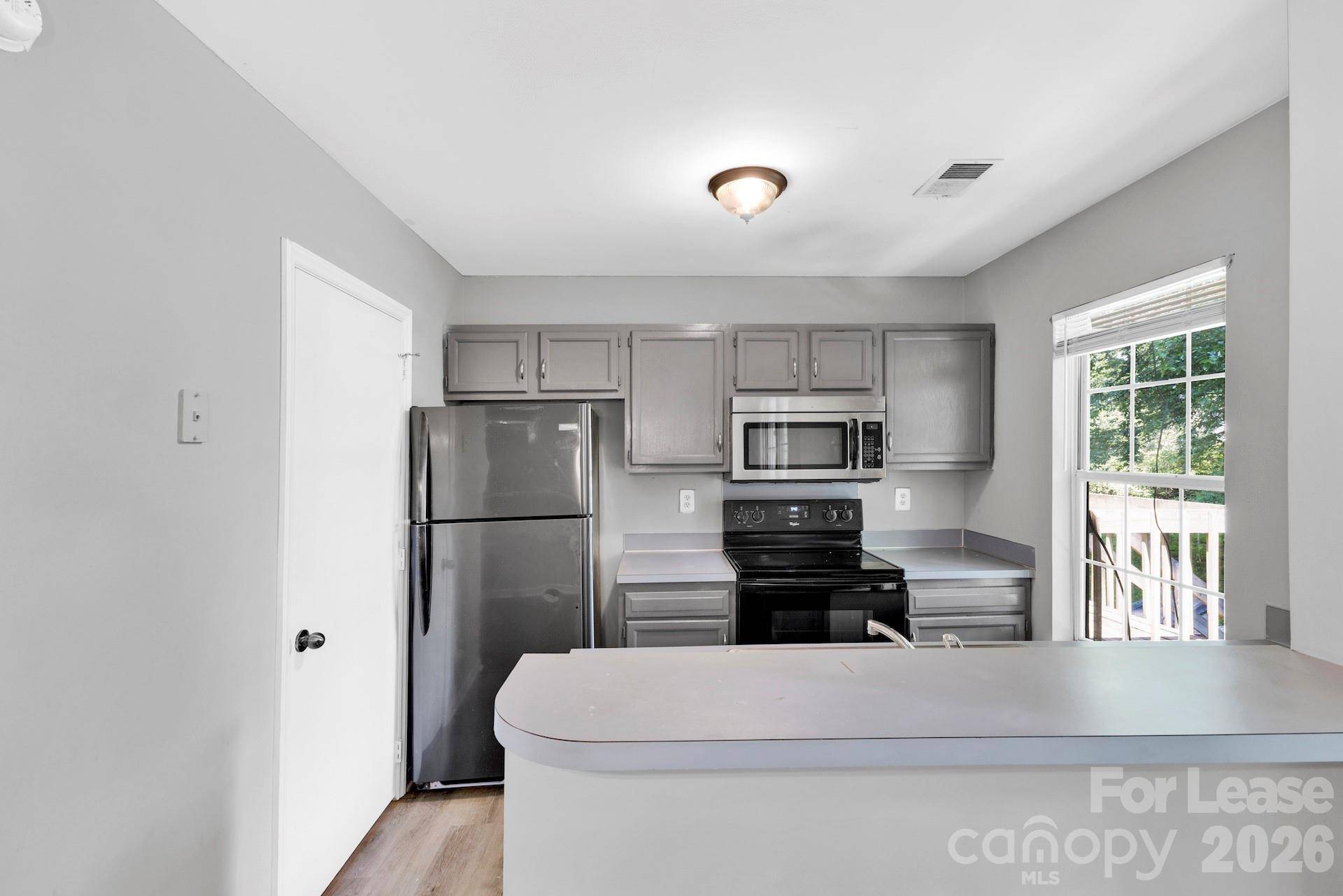 6315 Windsor Gate LN, Charlotte, NC 28215