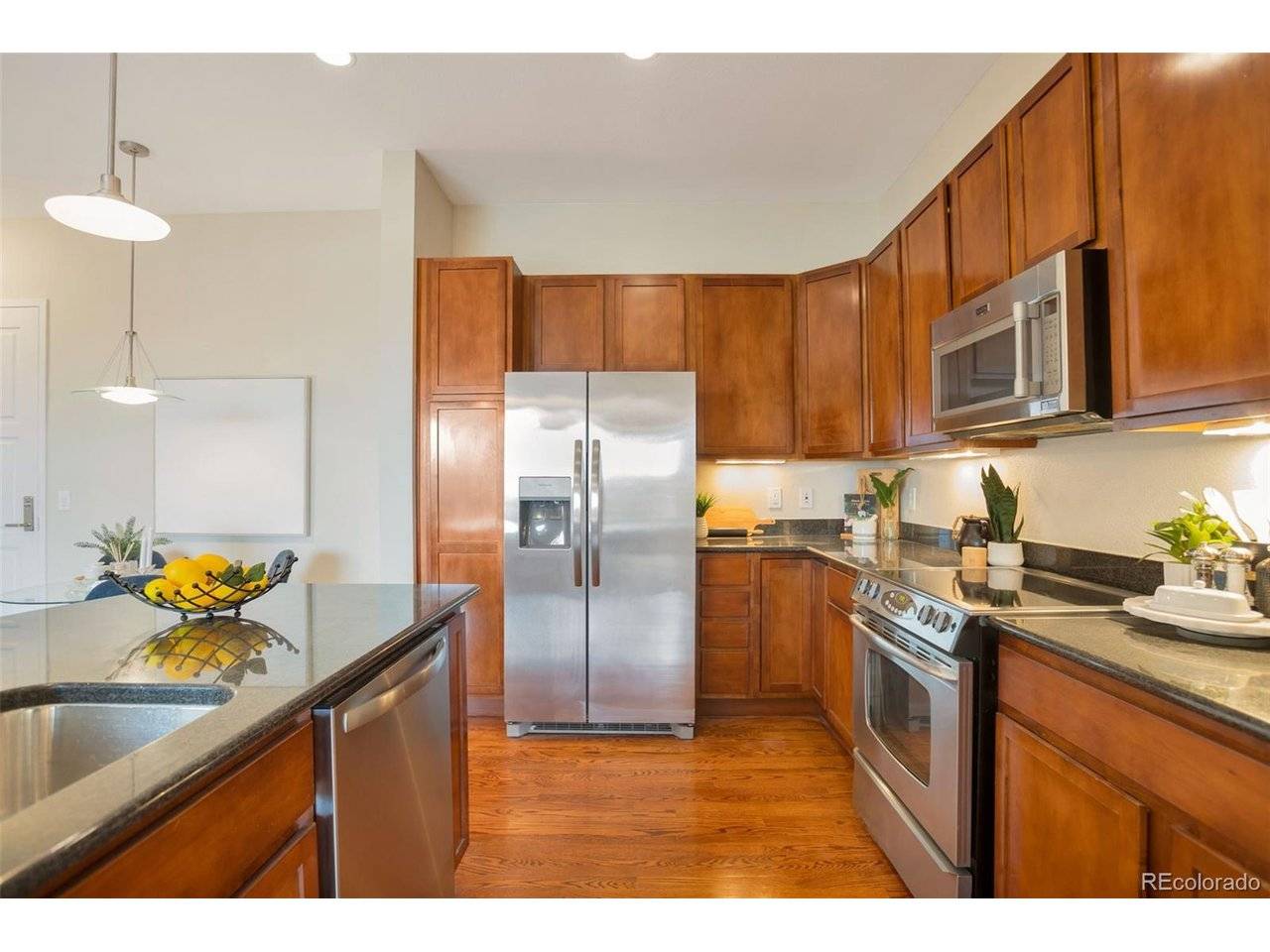 10111 Inverness Main #208, Englewood, CO 80112