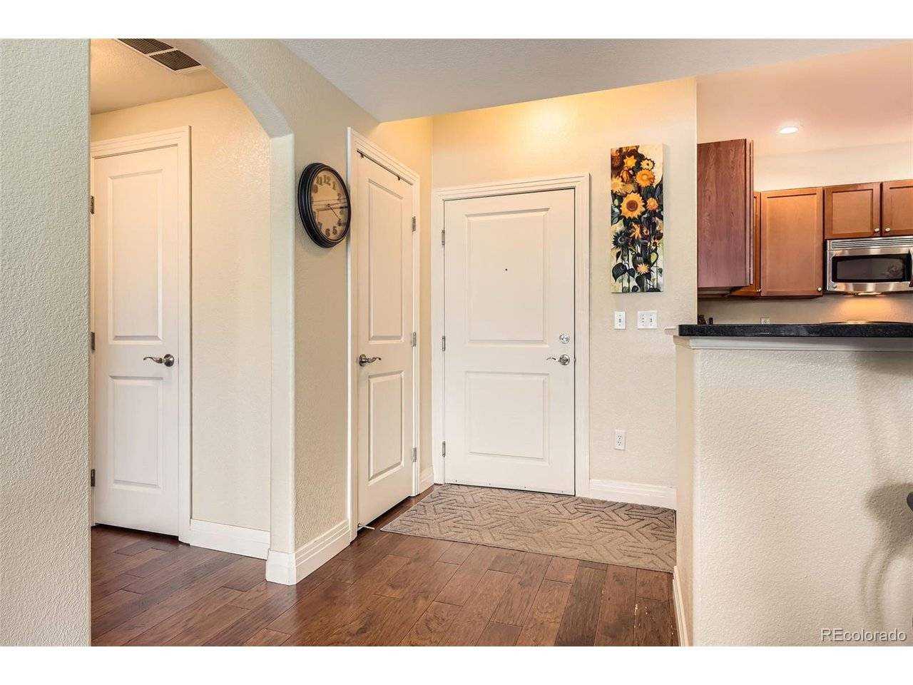 9019 E Panorama #D207, Englewood, CO 80112