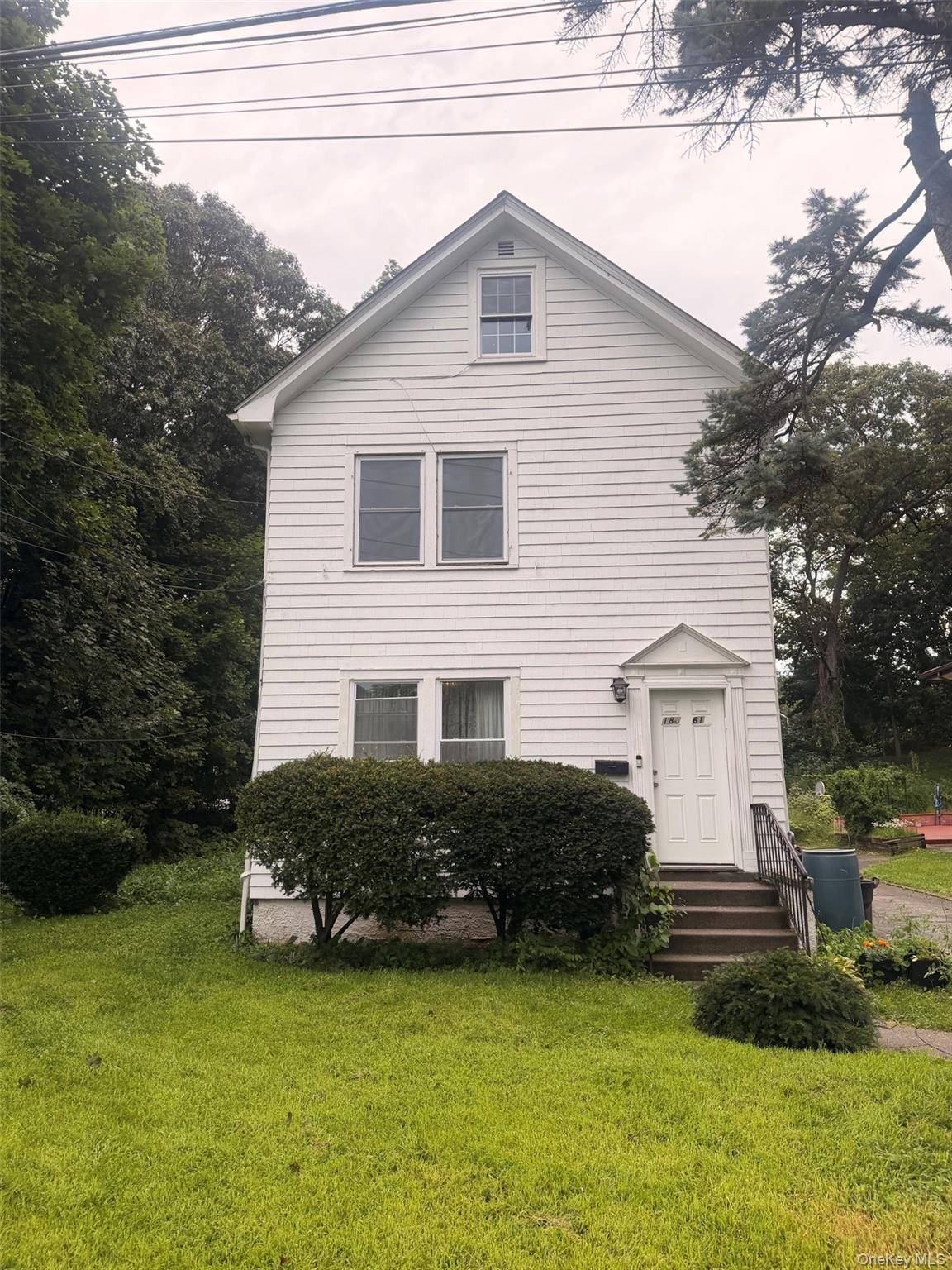 188-61 85th RD, Holliswood, NY 11423
