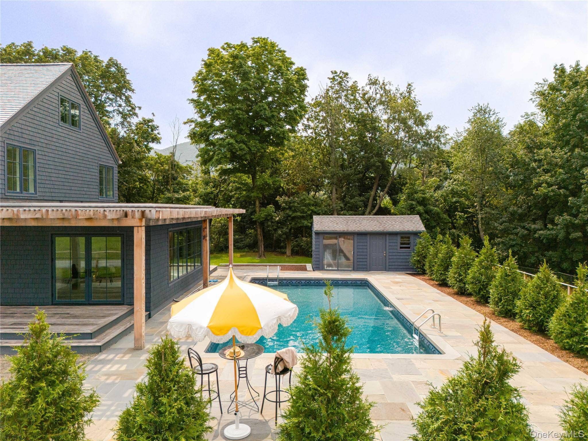 20 Dallis PL, Beacon, NY 12508