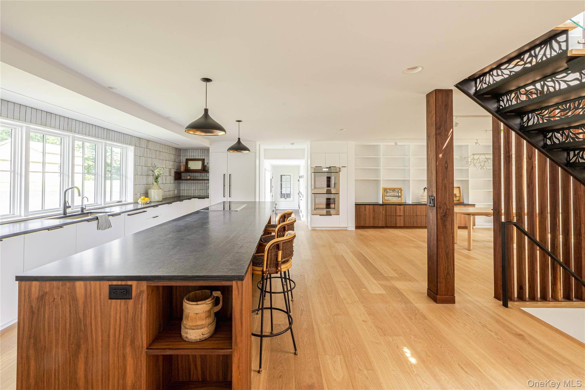 20 Dallis PL, Beacon, NY 12508