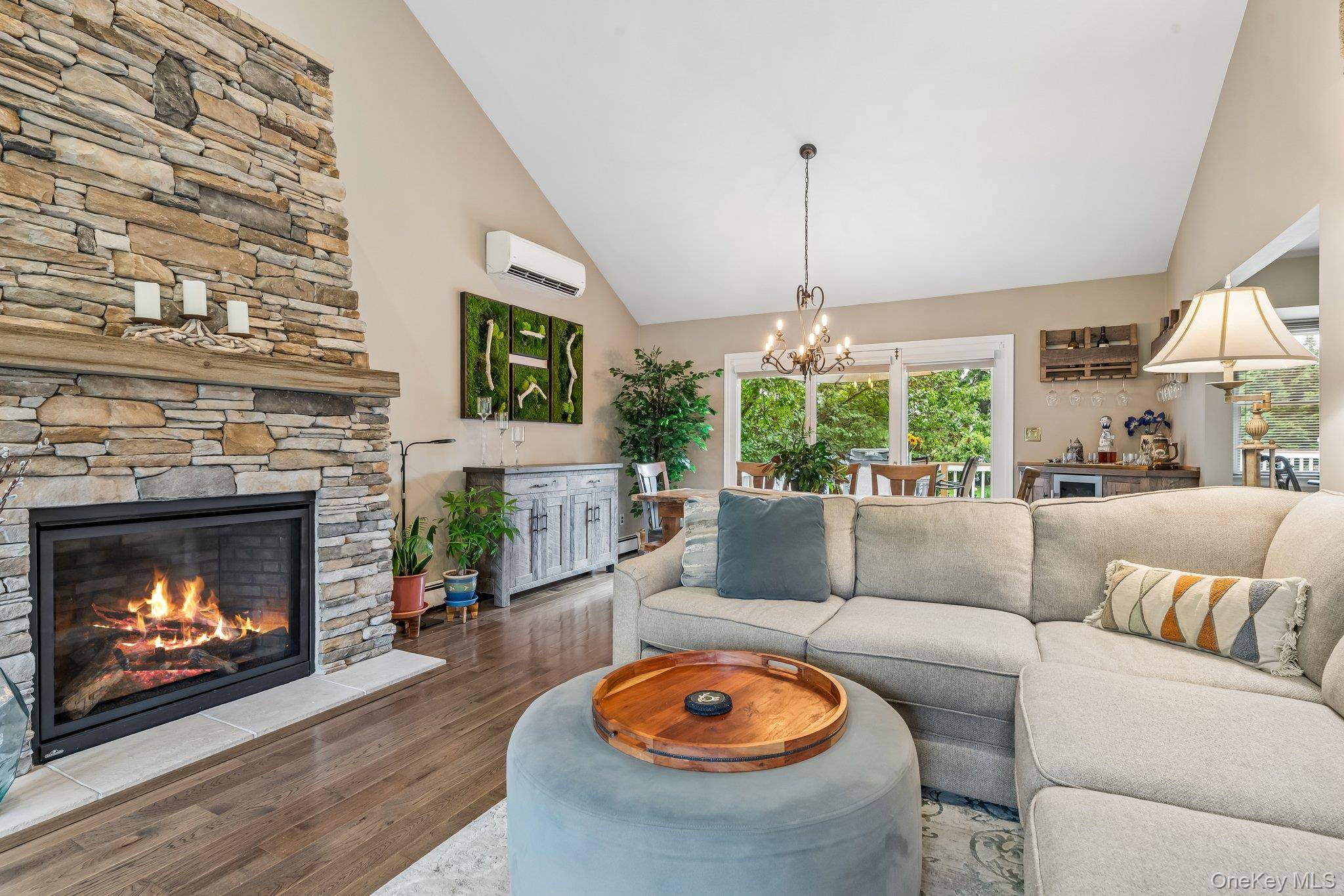 302 Maple AVE, Patchogue, NY 11772