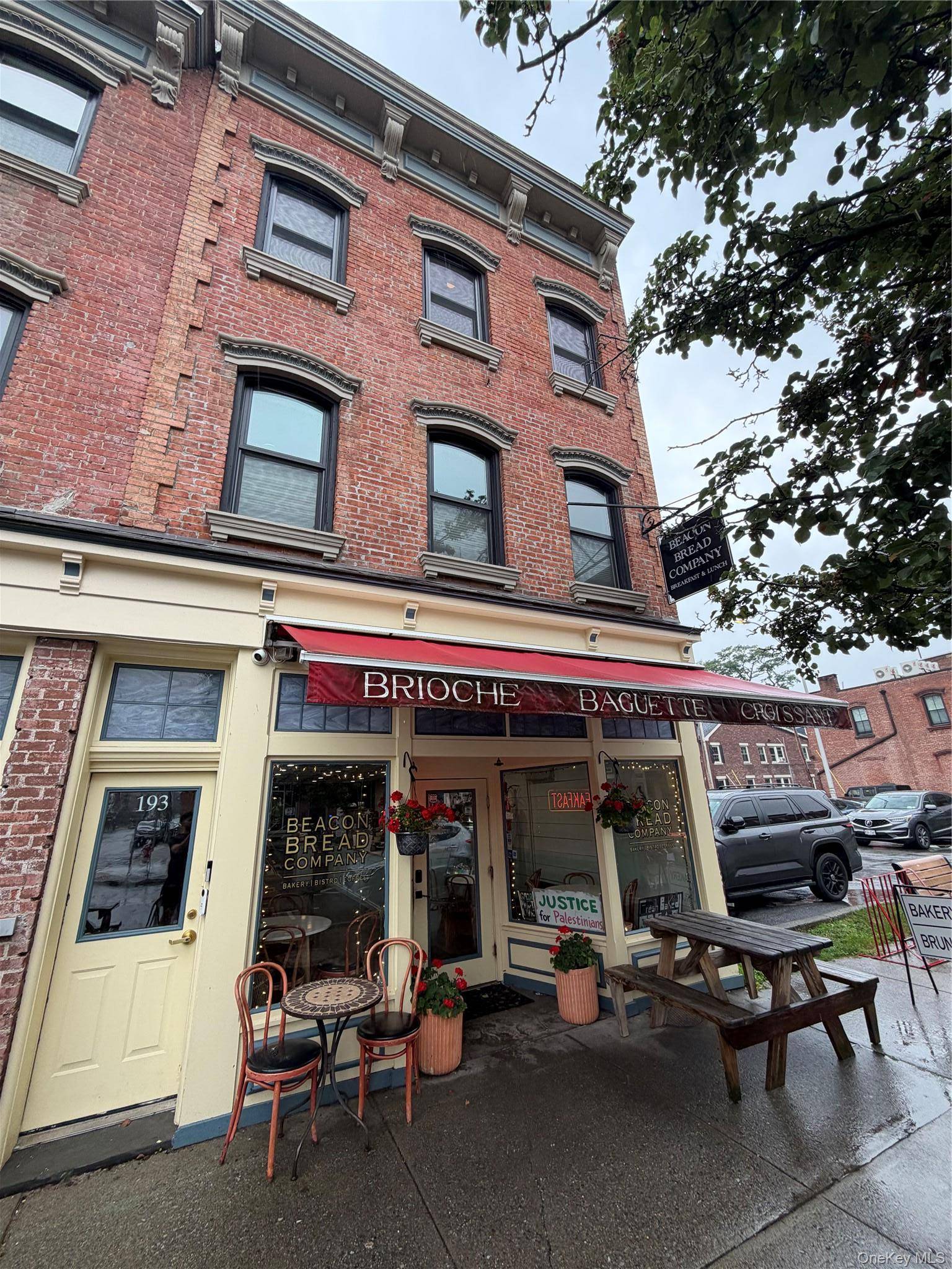 195 Main ST, Beacon, NY 12508