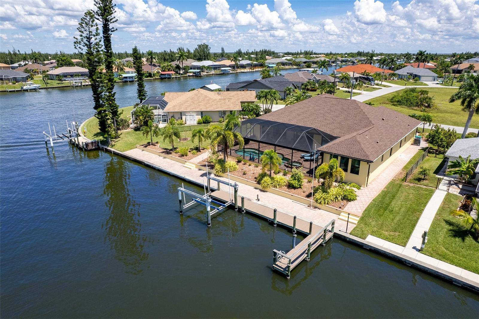 9326 ROSEBUD CIR, Port Charlotte, FL 33981