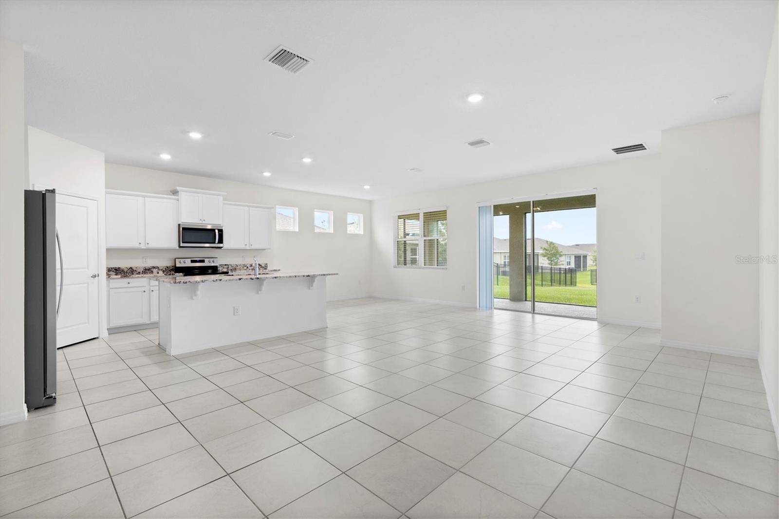 7926 PENROSE PL, Wildwood, FL 34785