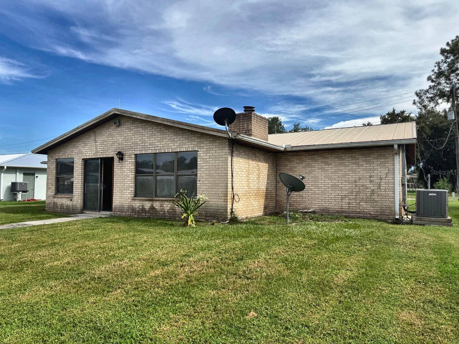 1636 JUNO TRL, Astor, FL 32102