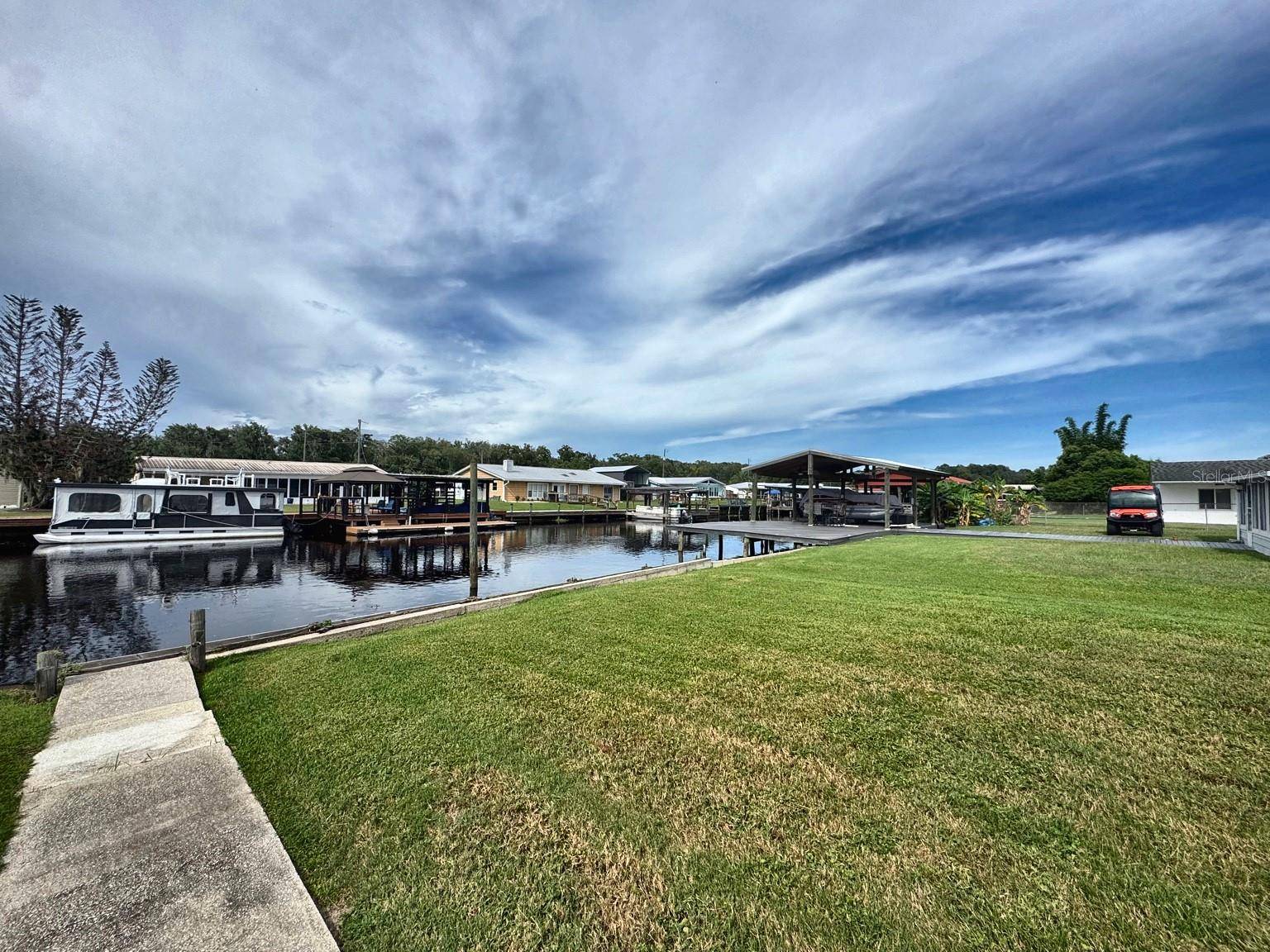 1636 JUNO TRL, Astor, FL 32102