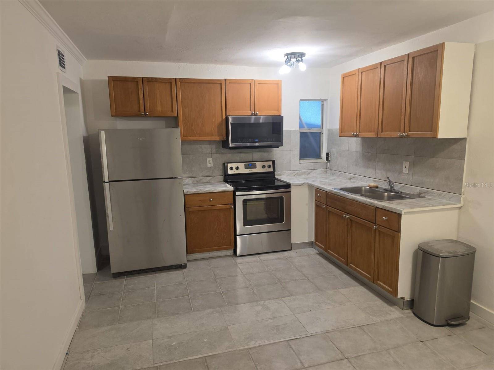 1844 JOHN RIVERS ST #B, Sarasota, FL 34234