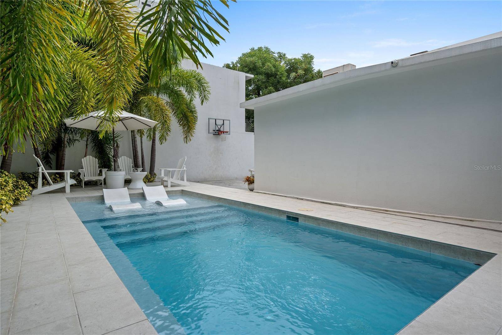 1215 CALLE LUCHETTI, San Juan, PR 00907