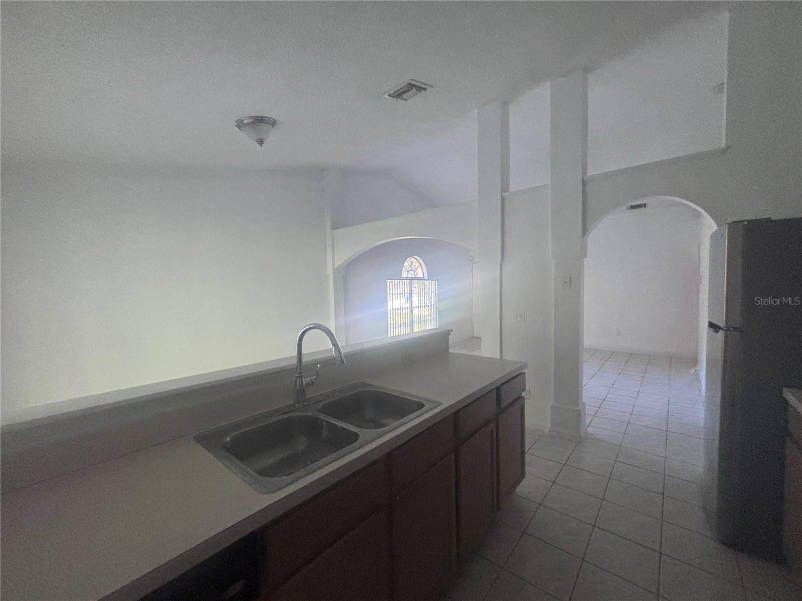 2422 PARSONS POND CIR, Kissimmee, FL 34743