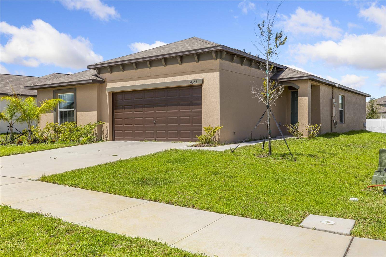 4357 FABULOUS FINCH LN, Bartow, FL 33830
