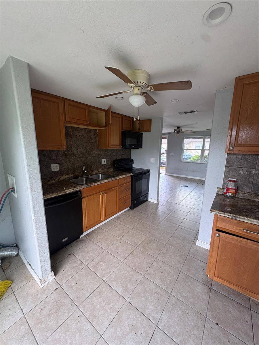 1328 54TH AVE E #1328, Bradenton, FL 34203