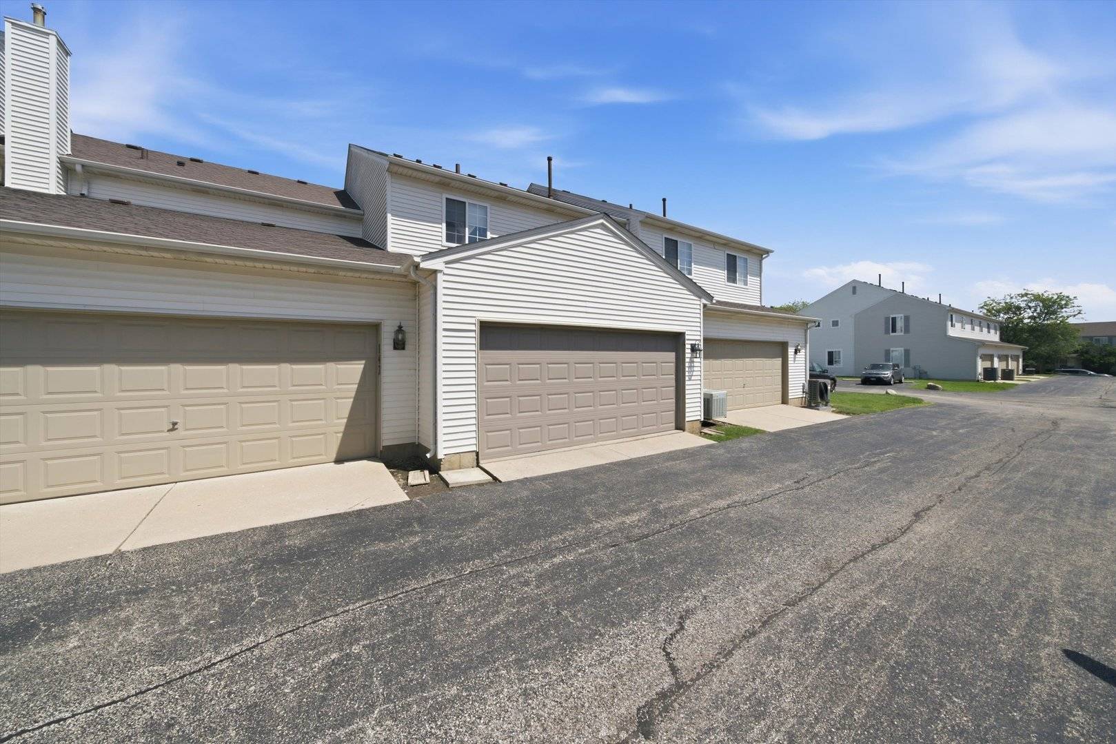 145 AZALEA CIR, Romeoville, IL 60446
