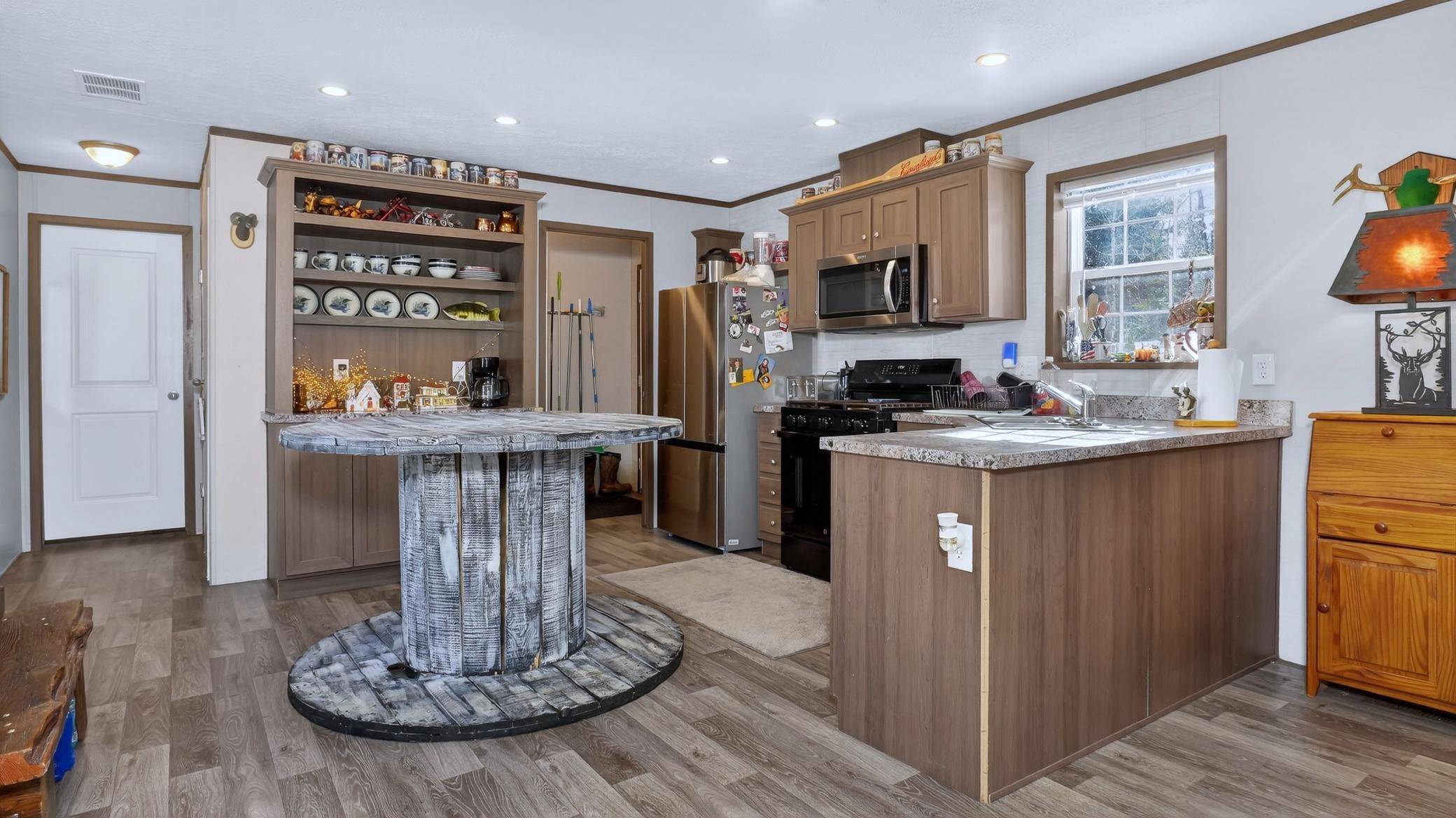 53140 Rainbow RD, Deer River, MN 56636