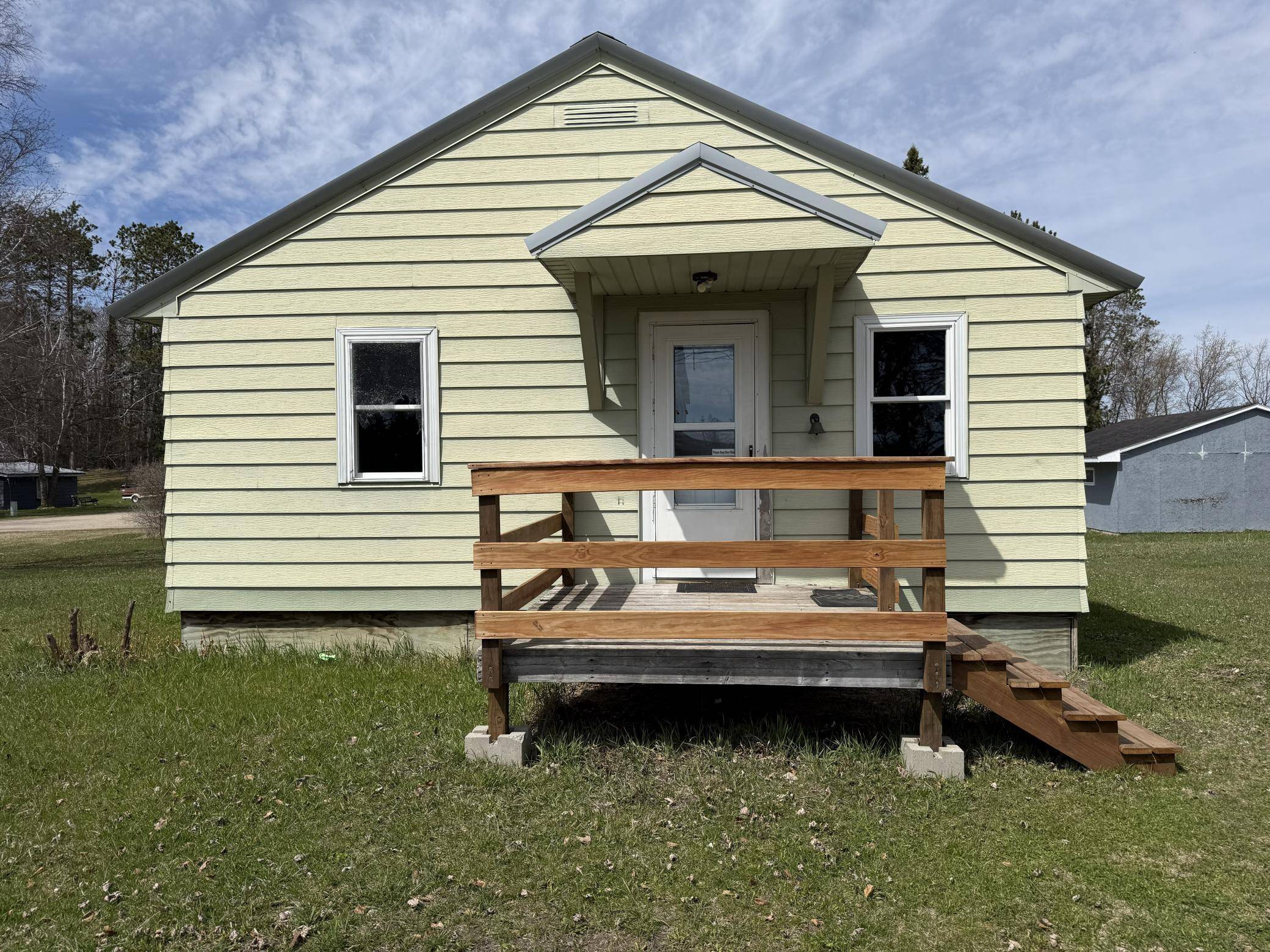 412 4th ST NW, Big Falls, MN 56627