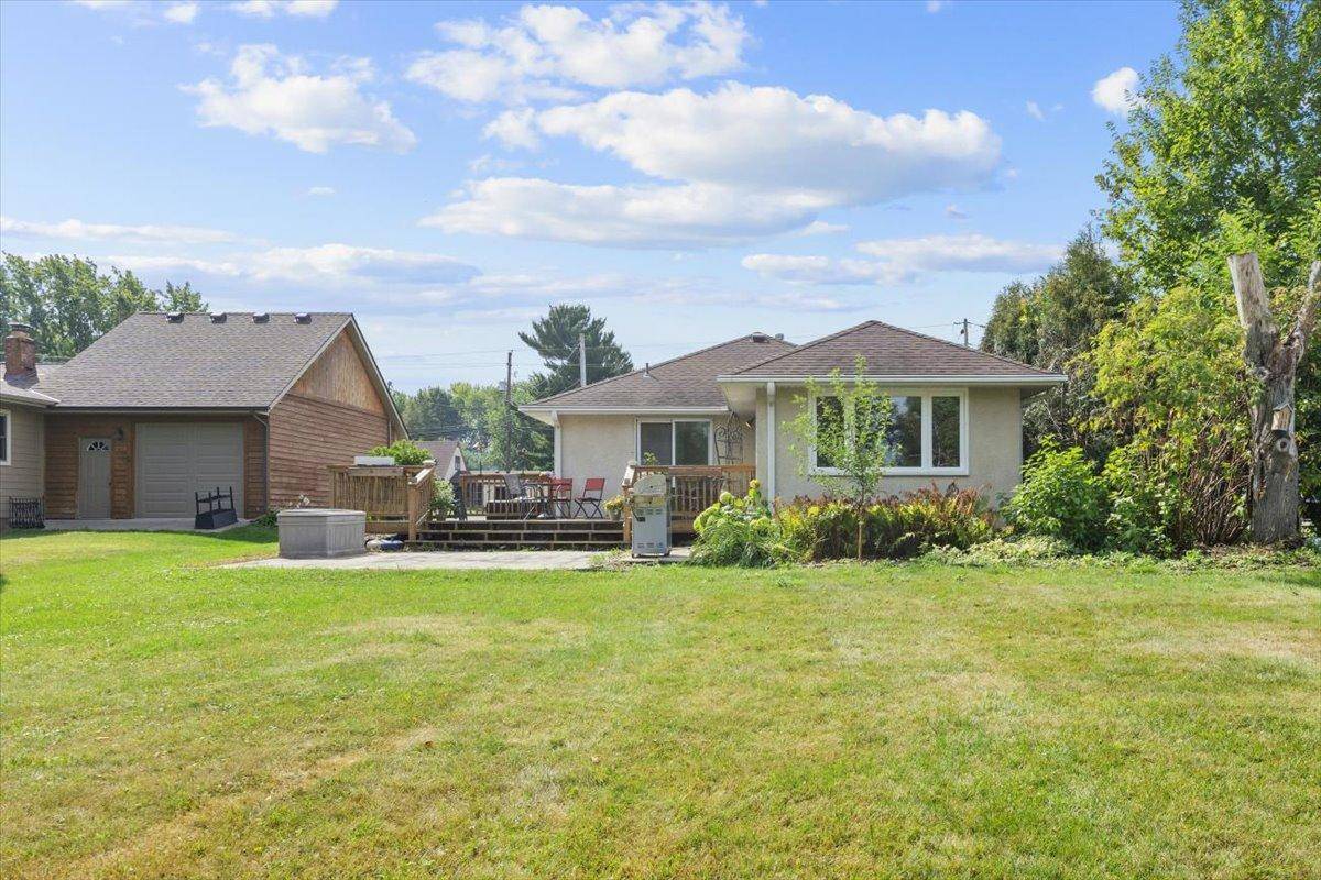 4090 Highland AVE, White Bear Lake, MN 55110