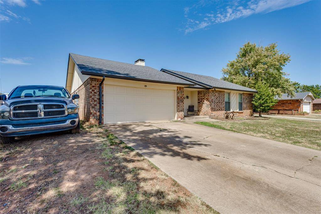 12 N Rice Roads, Shawnee, OK 74804