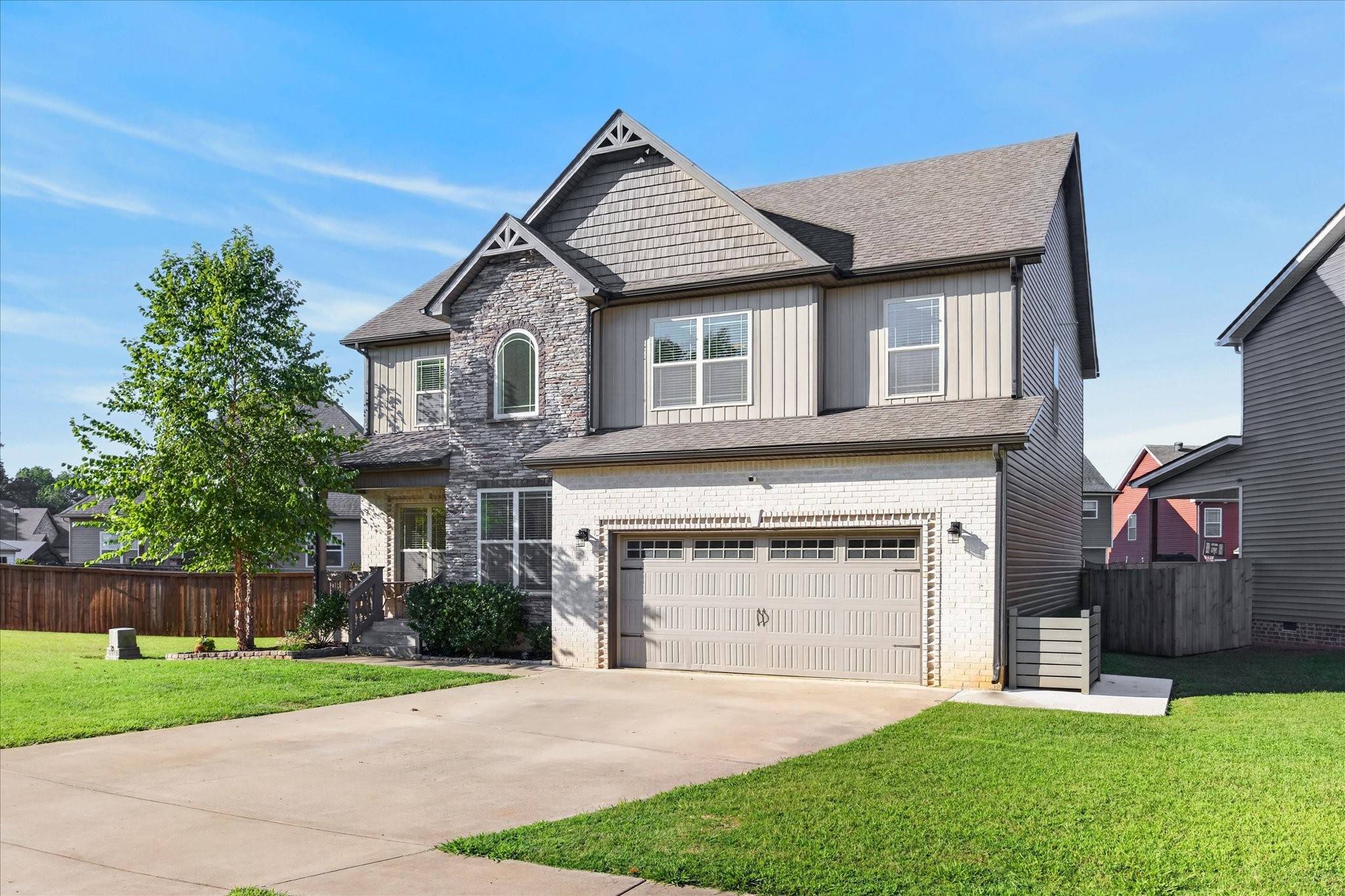 1620 Ellie Piper Cir, Clarksville, TN 37043