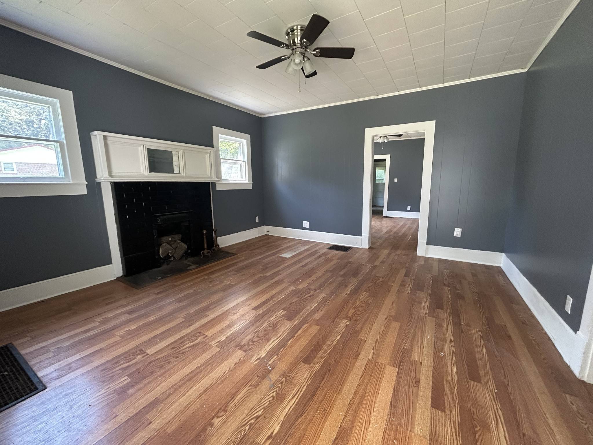 107 Hemlock St, Bruceton, TN 38317