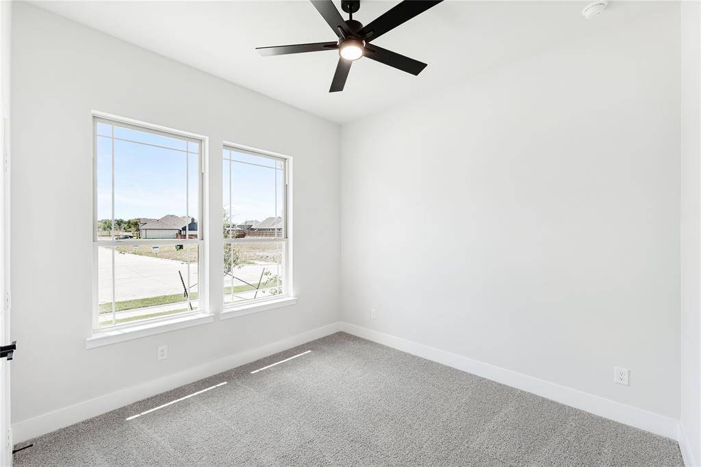 561 Red Maple Road, Waxahachie, TX 75165