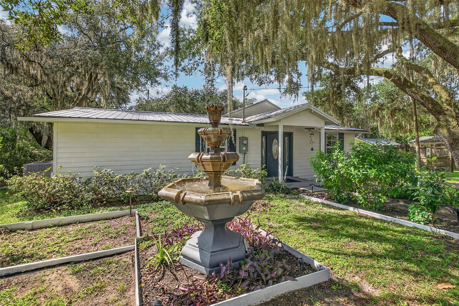 5927 WHITE SANDS RD, Keystone Heights, FL 32656