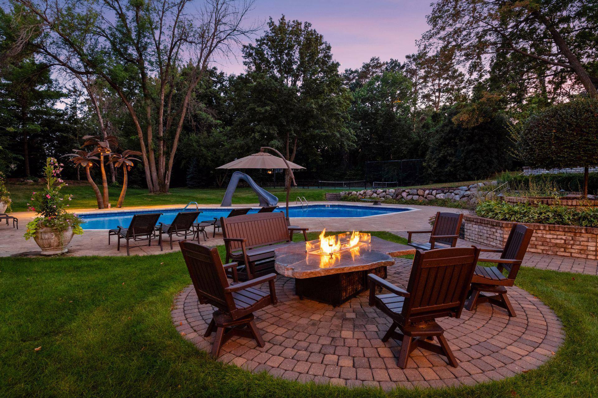 326 Ferndale RD W, Wayzata, MN 55391