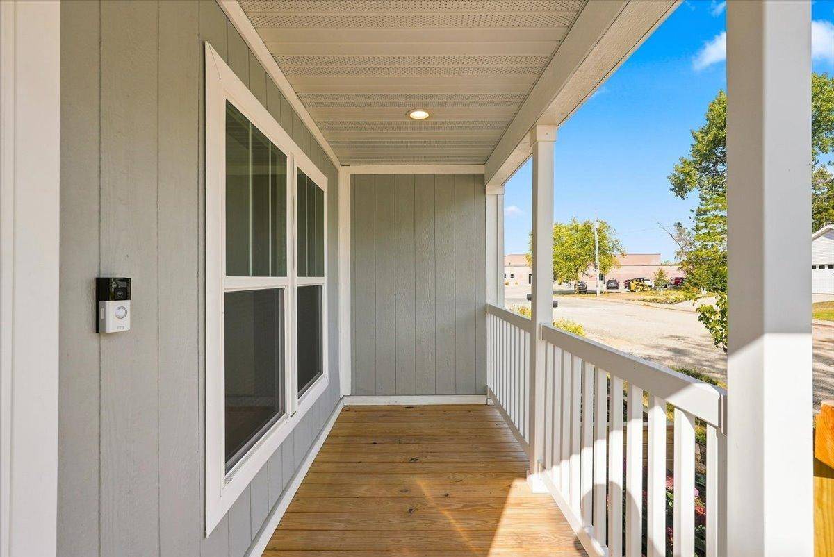 247 Panther DR, Ellsworth, WI 54011
