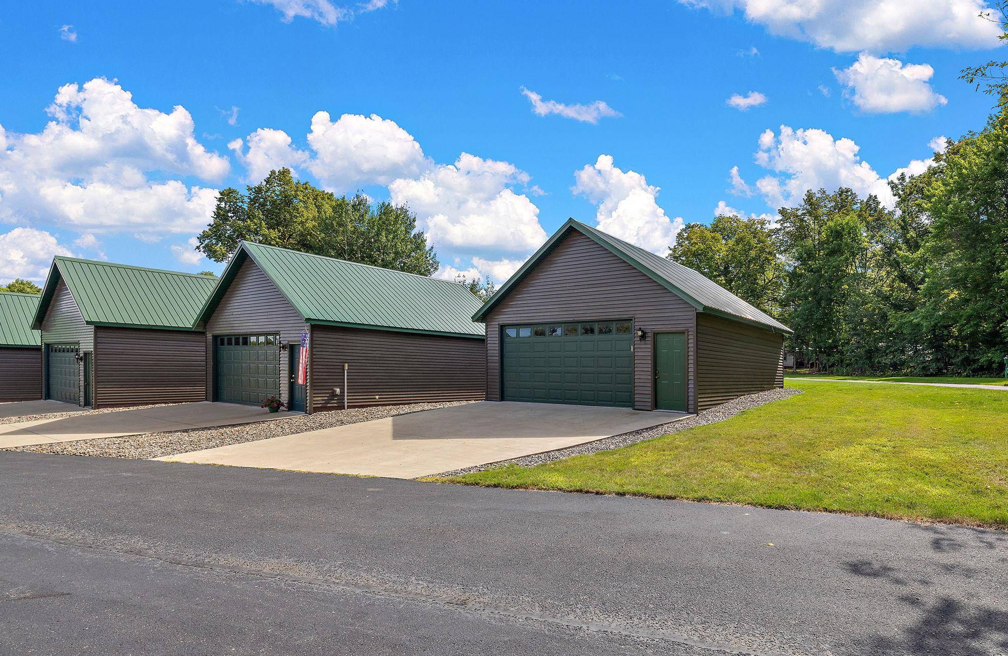 47151 Baffie BND, Garrison, MN 56450