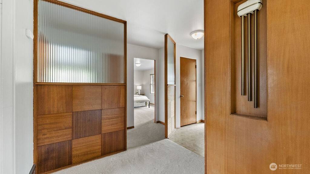9533 14th AVE NW, Seattle, WA 98117