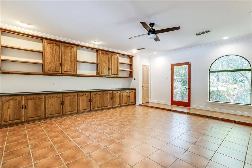 2105 Emerson Lane, Denton, TX 76209