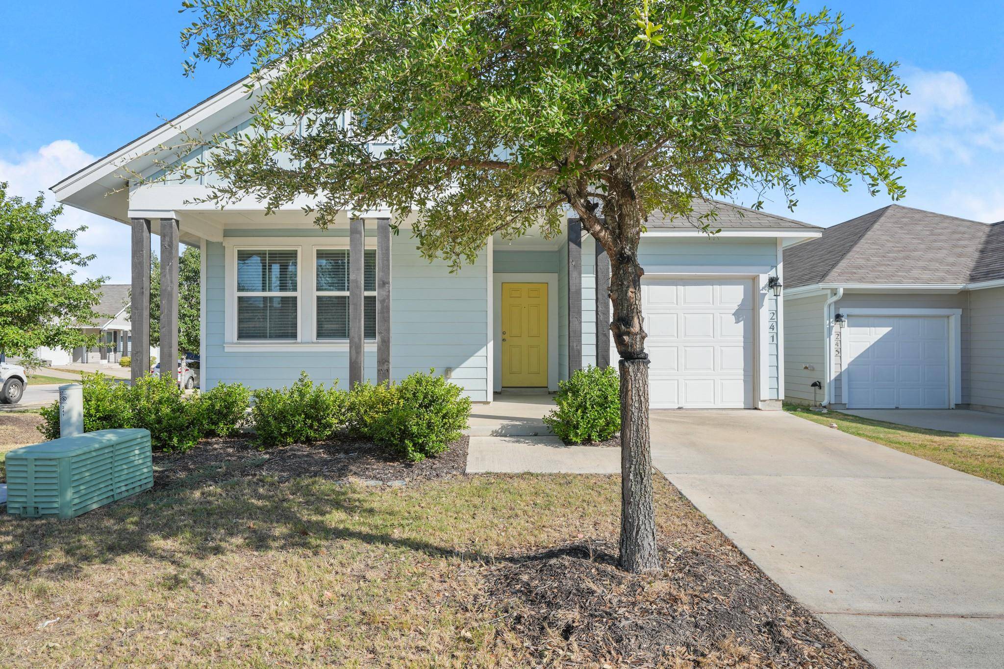 241 E Broade ST, Leander, TX 78641