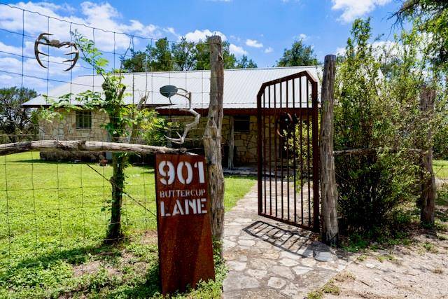 901 Buttercup LN, Wimberley, TX 78676