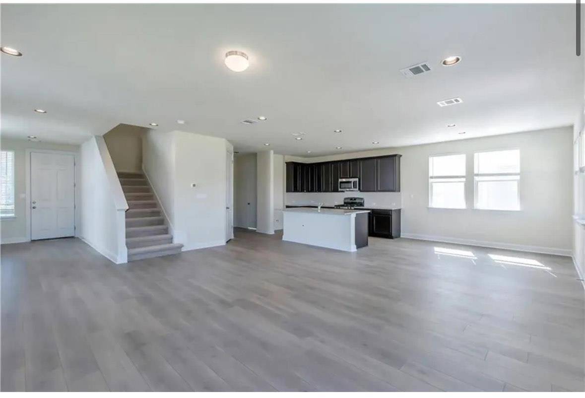 805 Vaughn ST, Georgetown, TX 78628