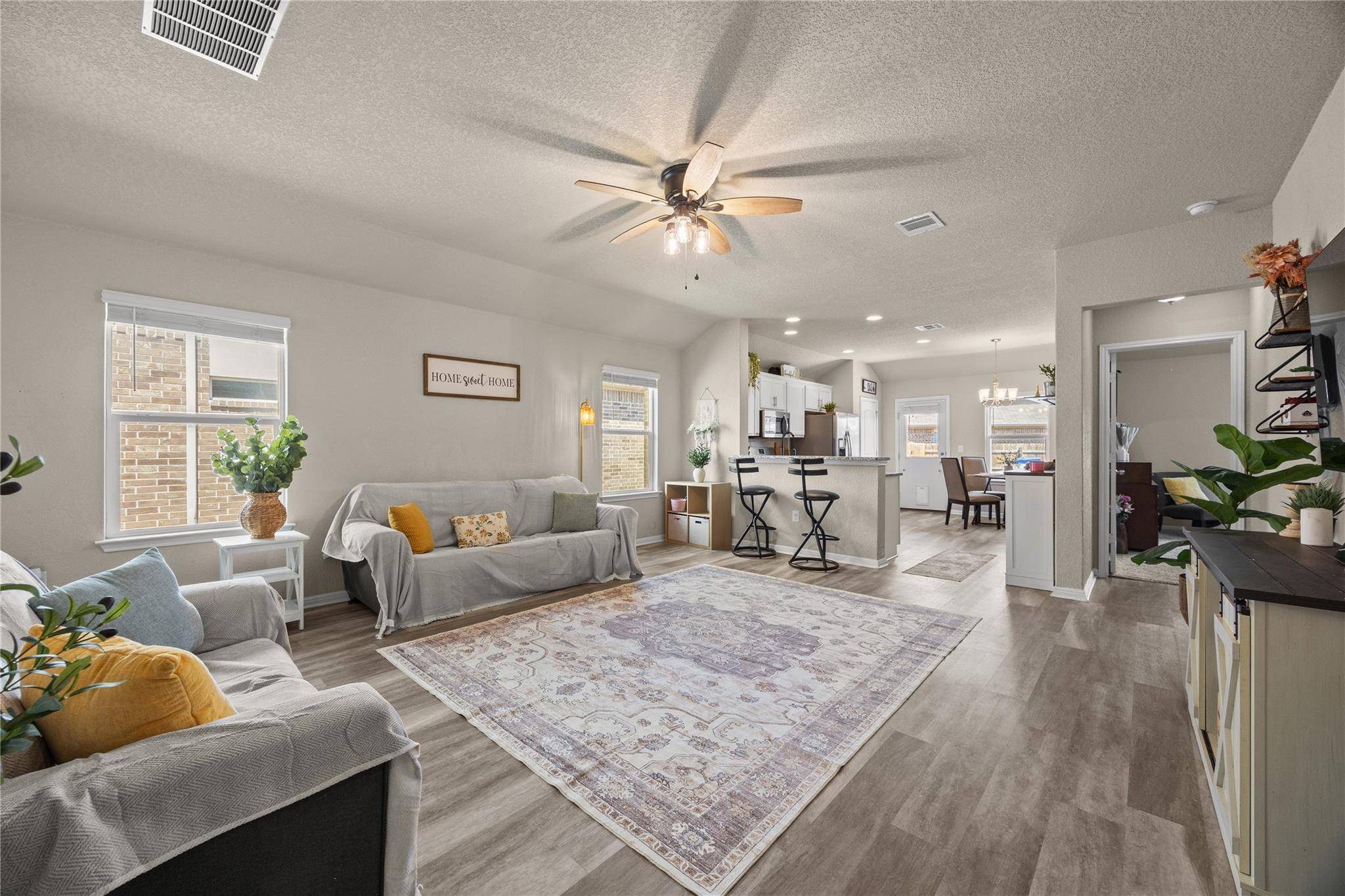 304 Dubina Ave, Georgetown, TX 78626