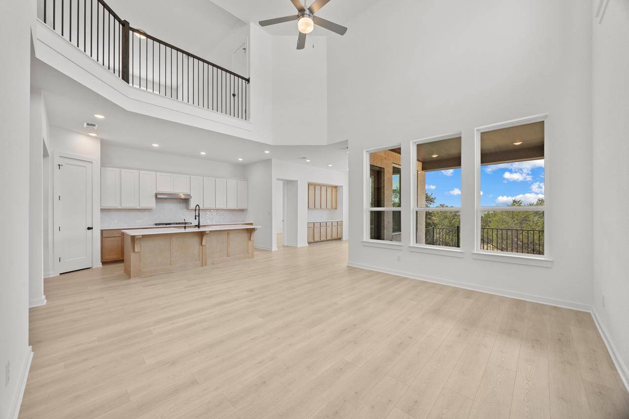 1216 Wolf Canyon RD, Georgetown, TX 78628