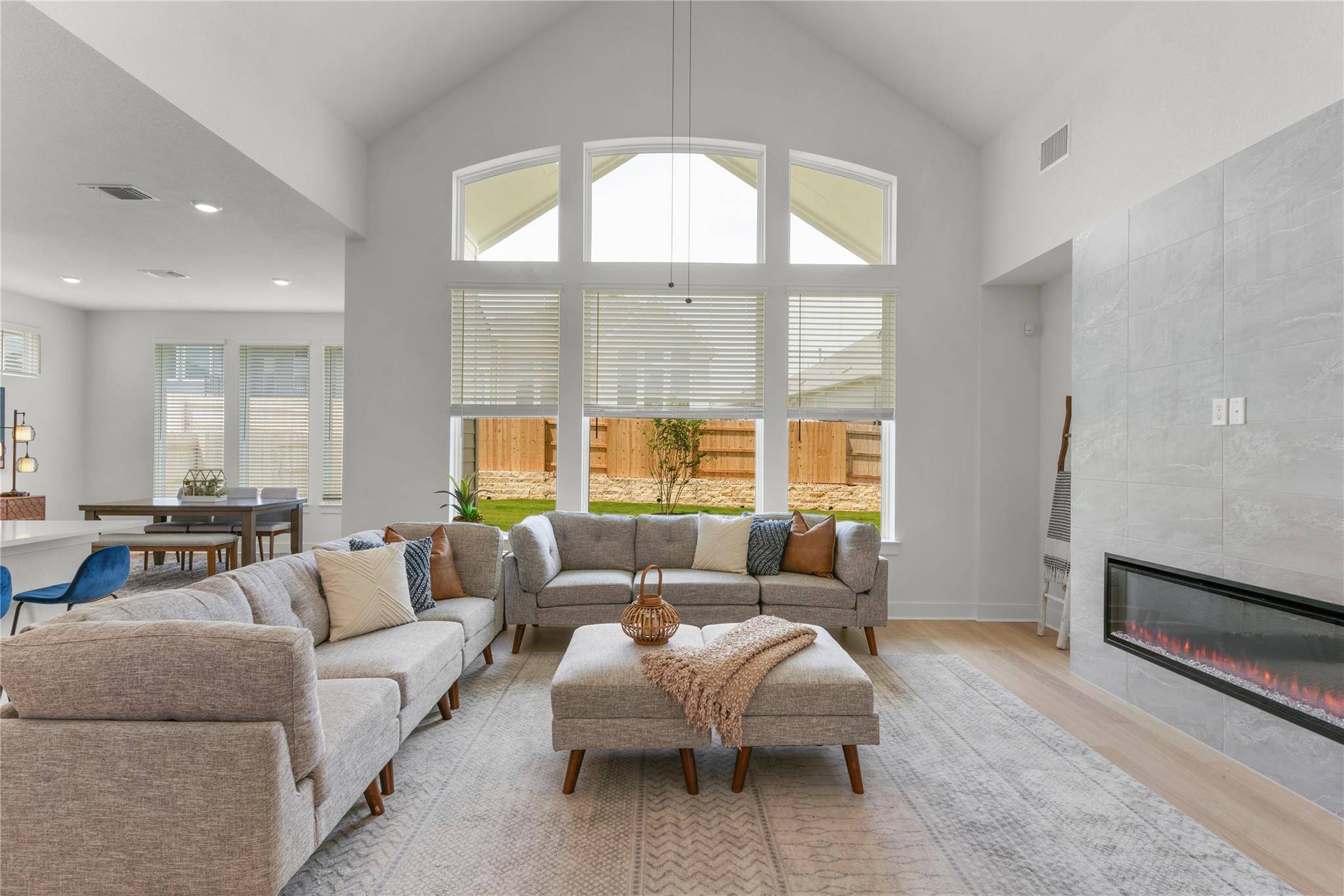 231 Oak Blossom RD, Liberty Hill, TX 78642