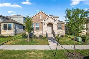 112 Doodle LN, Hutto, TX 78634