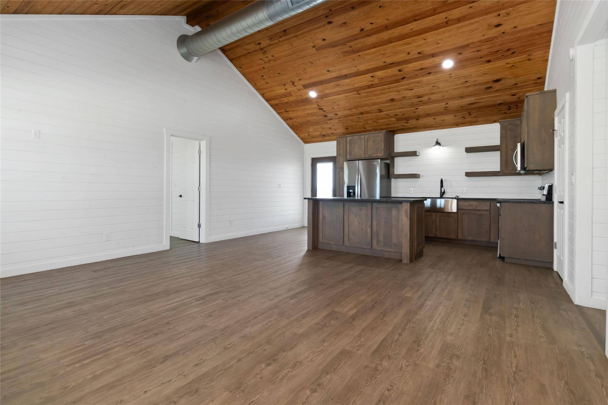 1525 Scull RD, San Marcos, TX 78666