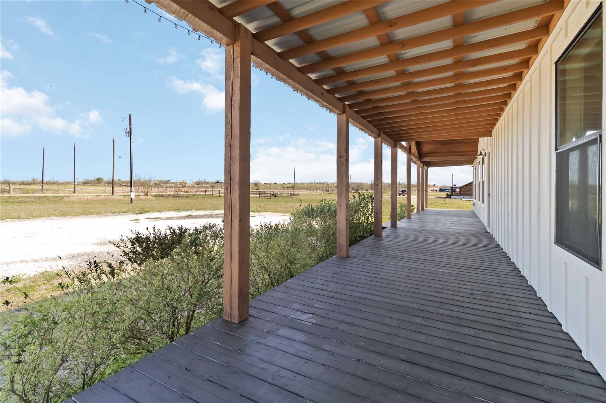 1525 Scull RD, San Marcos, TX 78666