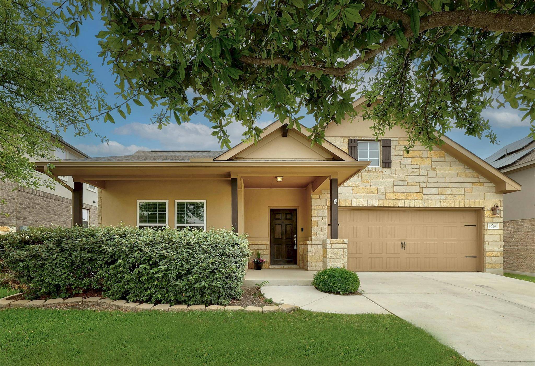 1029 Feldspar Stream WAY, Leander, TX 78641