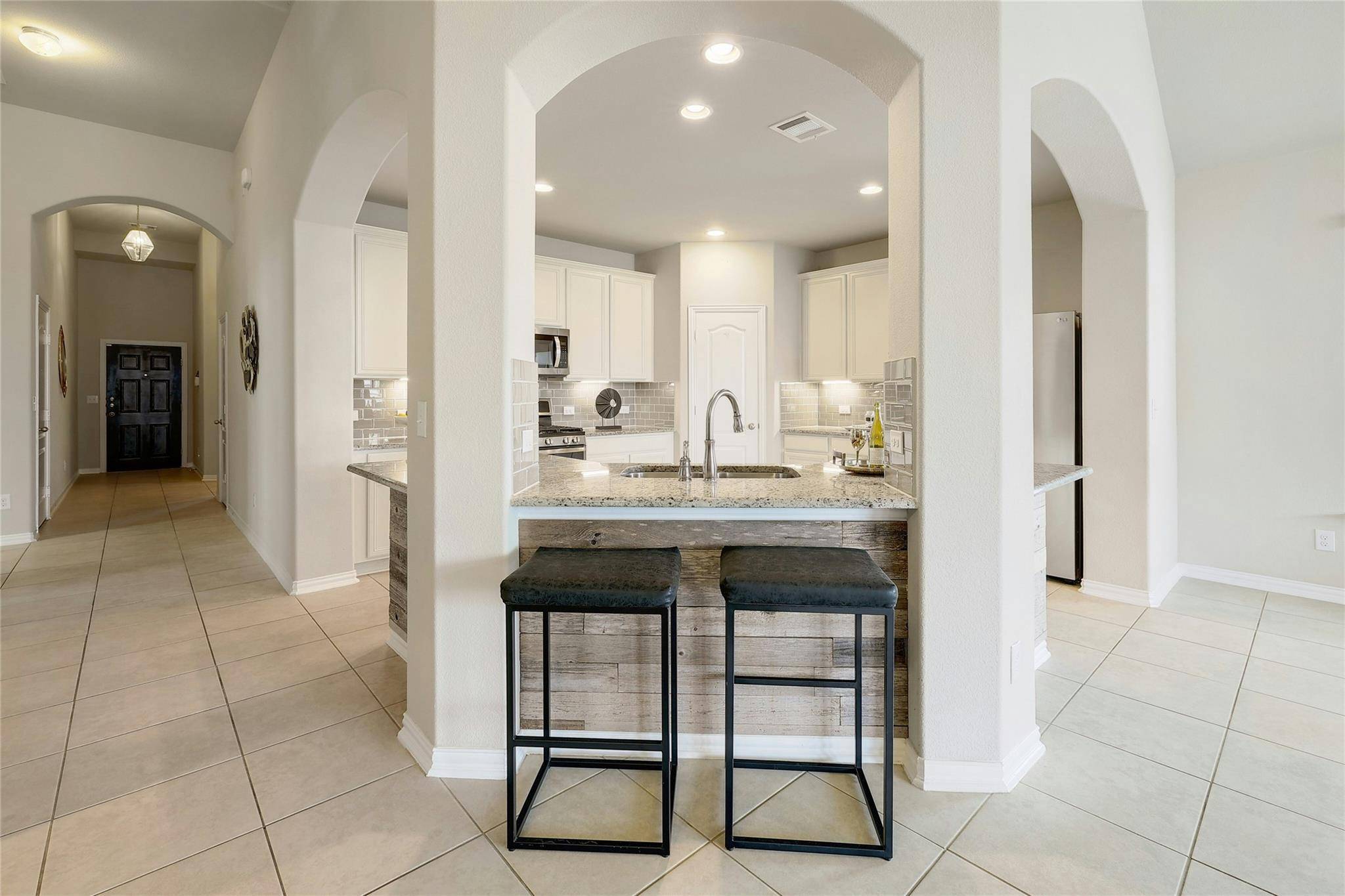 1029 Feldspar Stream WAY, Leander, TX 78641