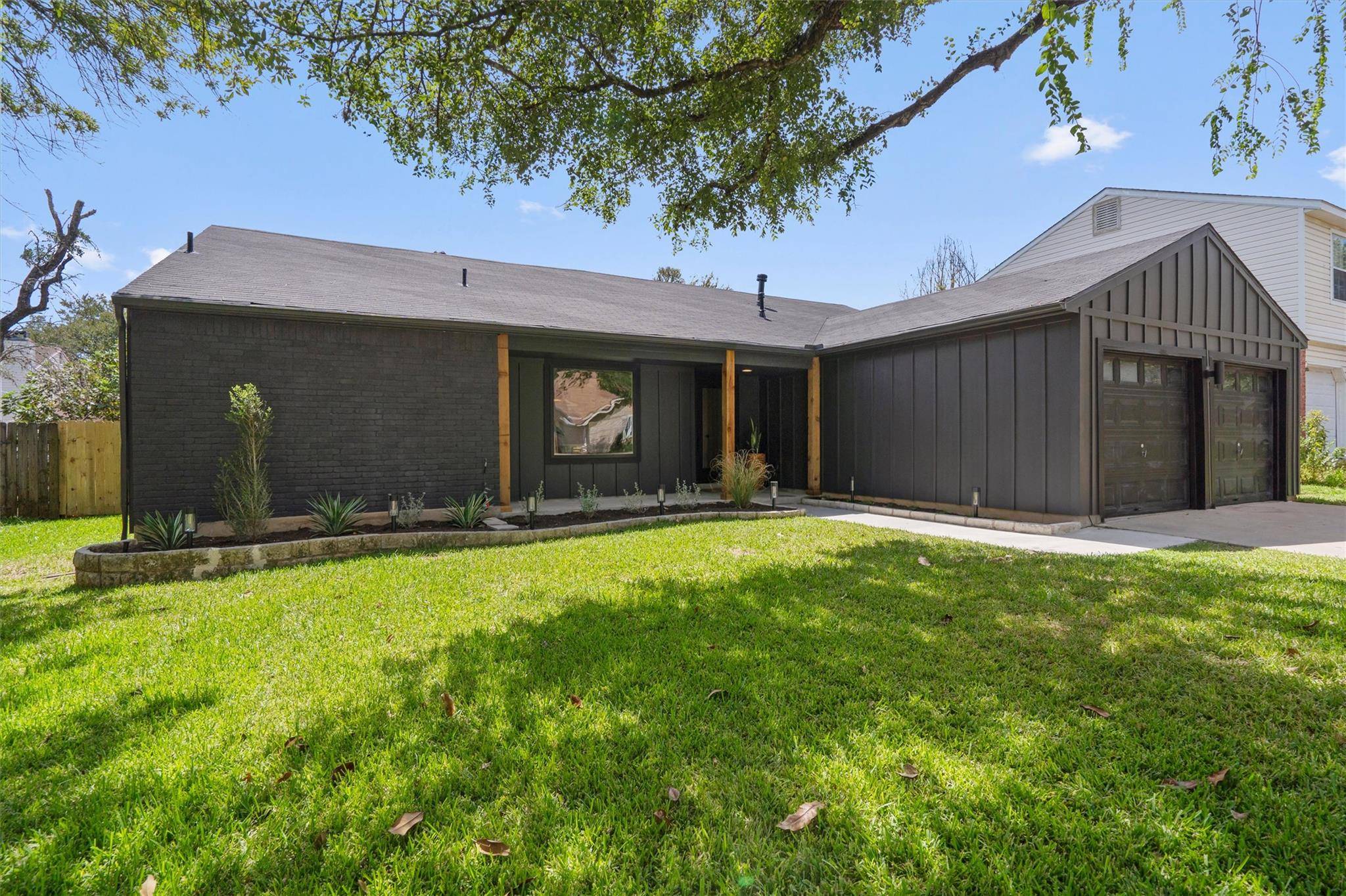2713 Inridge DR, Austin, TX 78745