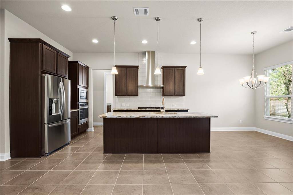3921 Tavarez ST, Round Rock, TX 78681